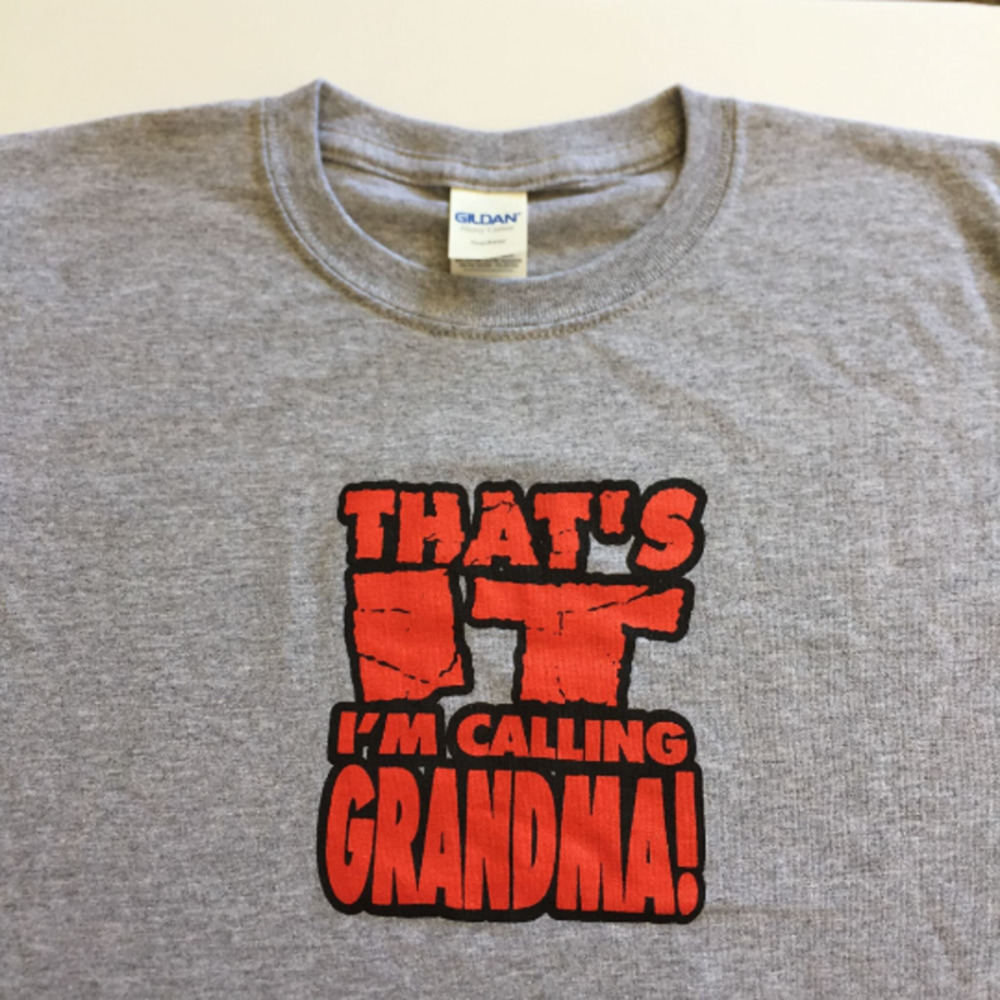 Kids T Shirt That's It I'm Calling Grandma XS Youth Size New
